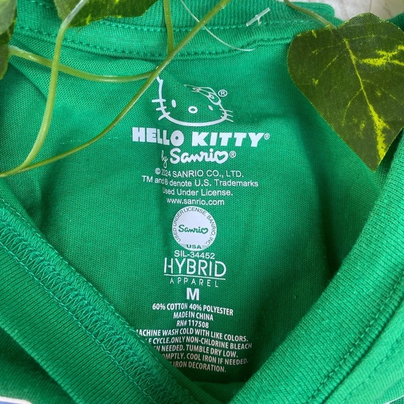 Sanrio Hello Kitty Long Sleeve Shirt MEDIUM Green crop top NWT crew neck 90s NEW - Picture 8 of 10